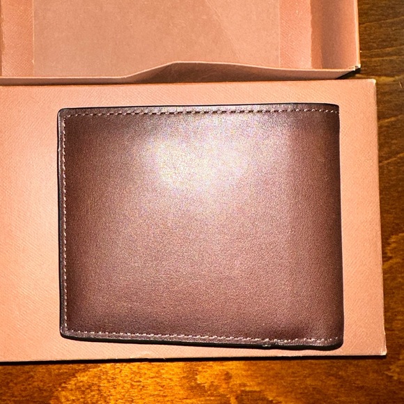 Coach leather wallet - Picture 3 of 3